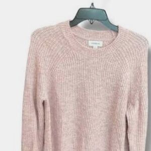 Evereve Soft Blush Crew Neck Sweater